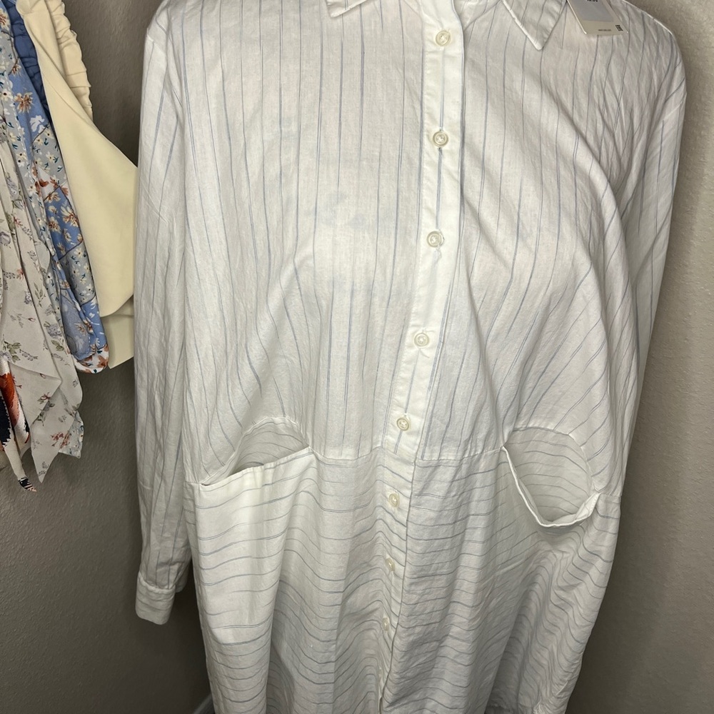Zara button up collared shirt